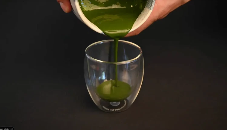 Image of Drink directly from the chawan or pour into small cups. Savor the aroma, creaminess, and umami-rich flavor. 