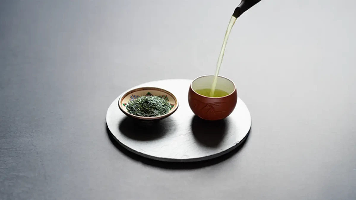 Come preparare il tè verde Sencha