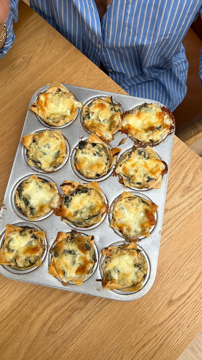 Image of Crispy Kale & Artichoke Cups