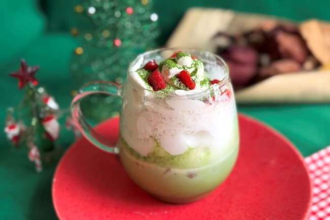 Image of Matcha Strawberry Christmas Latte