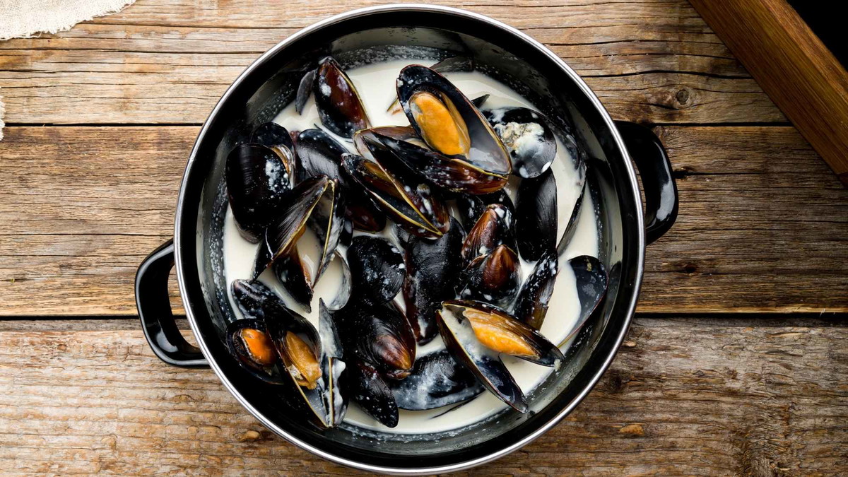 Moules à la crème — recette régionale de Normandie 🦪🧈