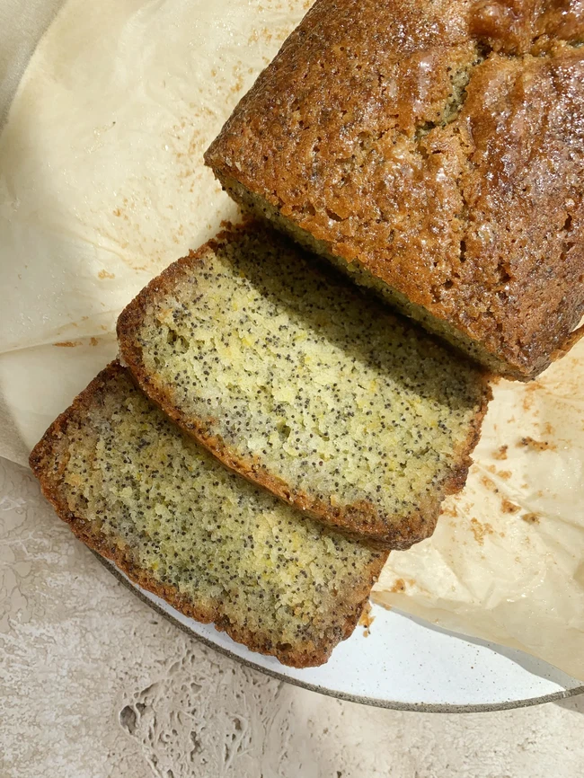 Image of Pop of lemon poppy cake