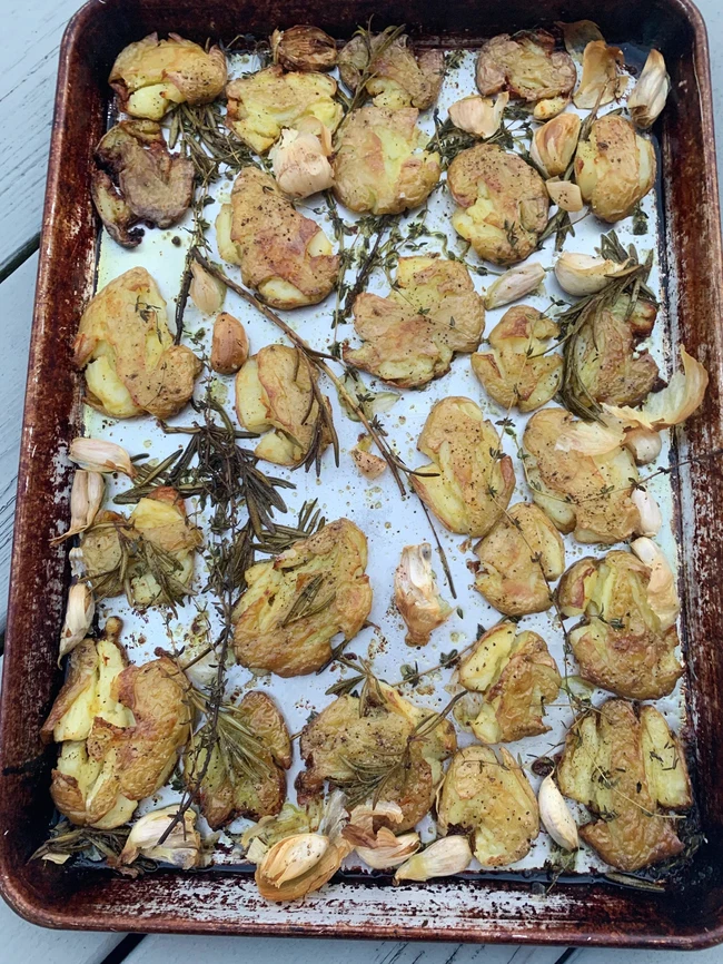 Image of Crispy Roasted Potatoes with Garlic and Herbs