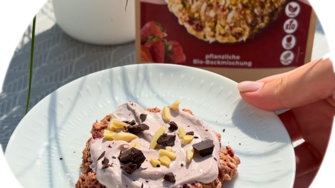 Image of Erdbeer-Crumble-Cookie