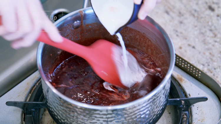 Image of Mix the tapioca starch with water and then add to the sauce. Continue to stir over medium-low heat for 2 more minutes or until the sauce becomes thick and sticky; set it aside.