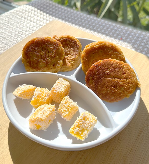 Image of Mango Mini Pancakes