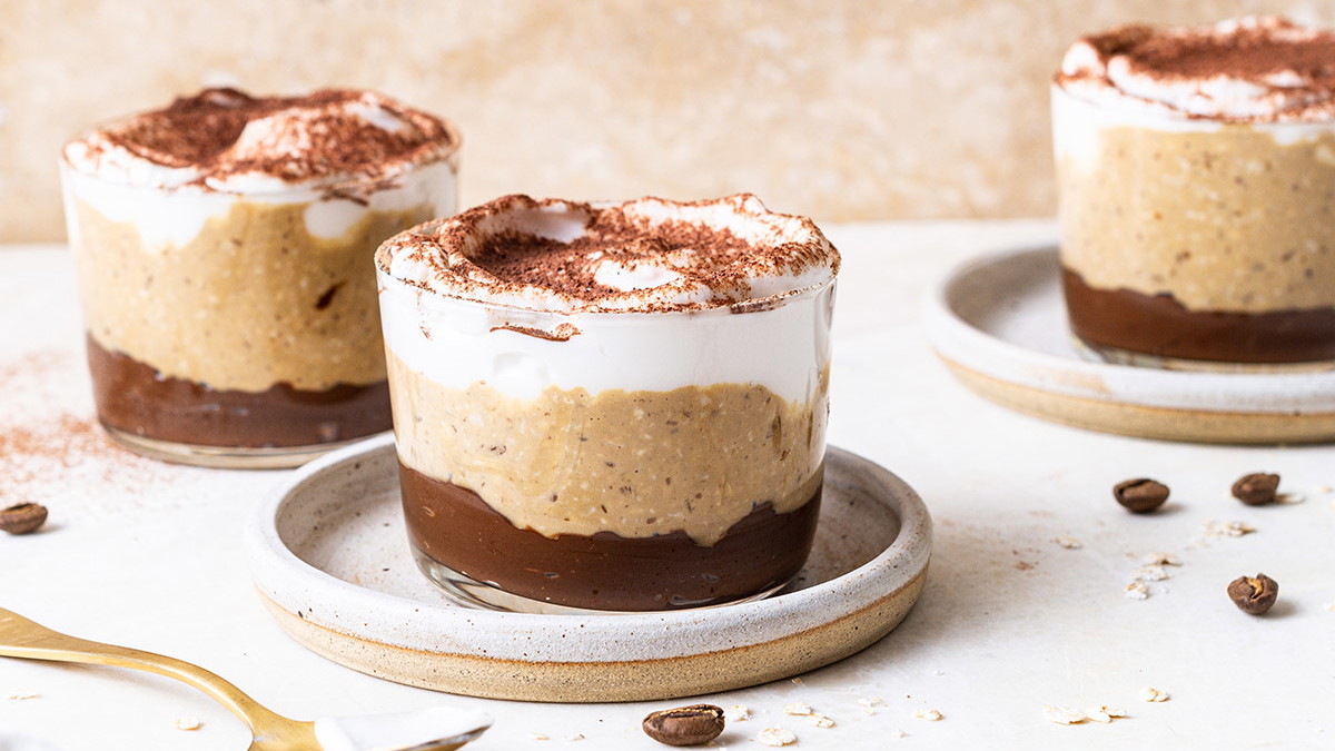 Lactose Free Tiramisu Overnight Oats