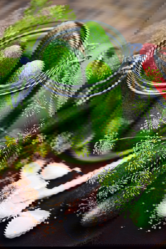 Image of Selbstgemachte Spreewaldgurken mit Kastanienhonig