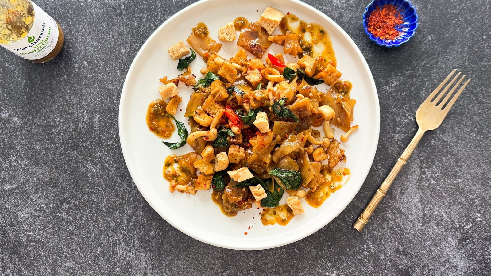 Thai Drunken Noodles with Crispy Tofu