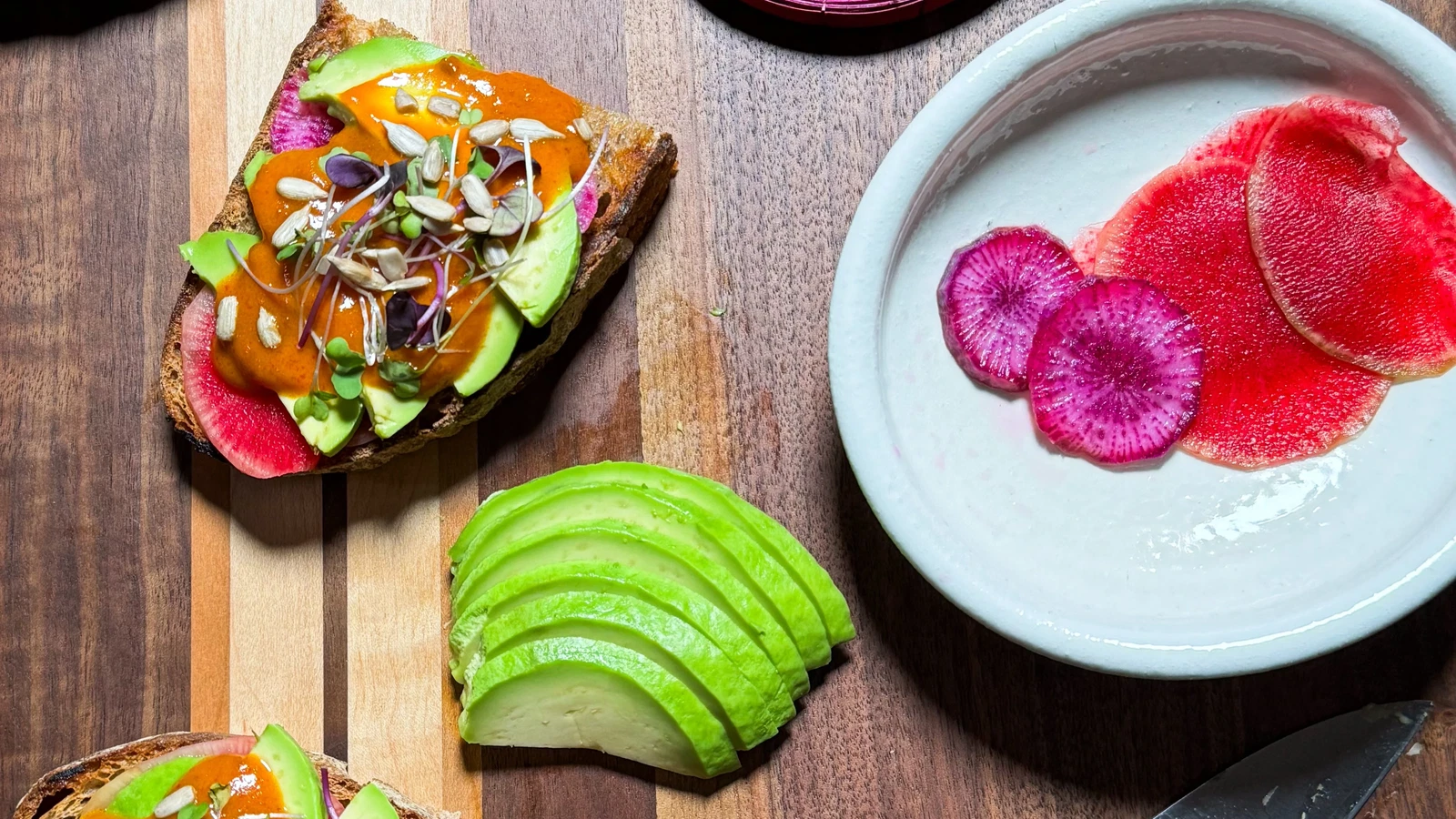 Avocado Toast with Thai Peanut Sauce