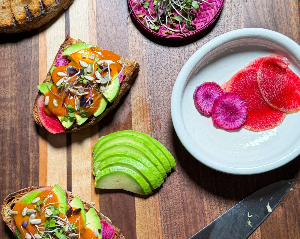 Avocado Toast with Thai Peanut Sauce