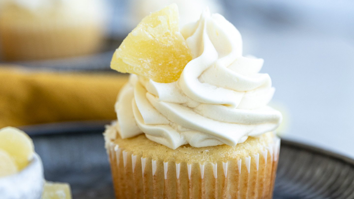 How to Make Pineapple Buttercream with Oil Soluble Flavor