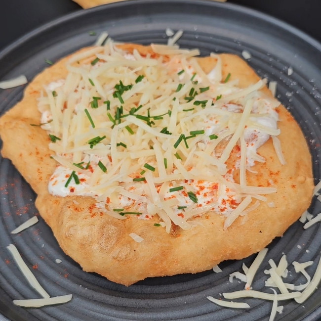 Image of Ungarisches Lángos