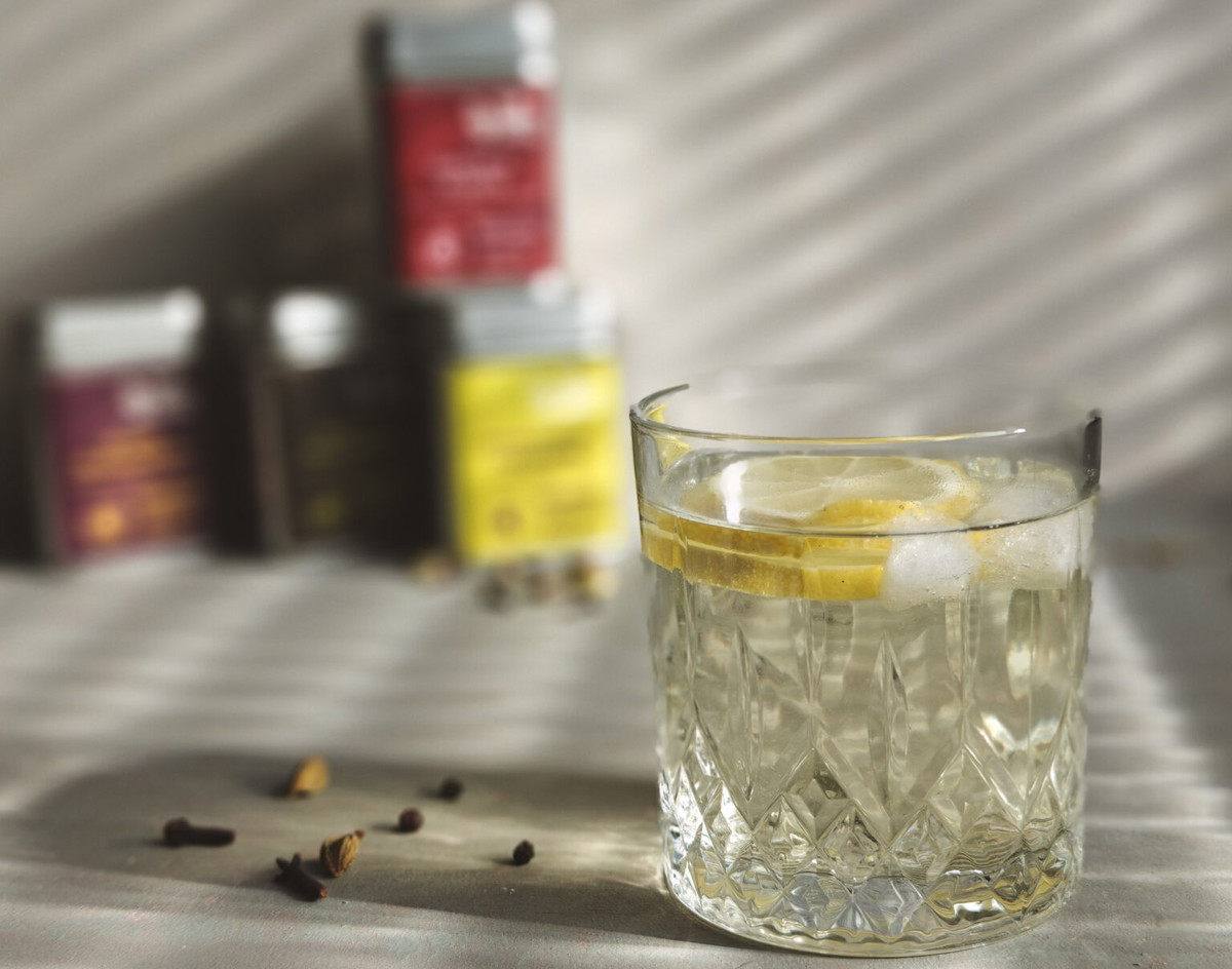 Maak je eigen alcoholvrije "gin"