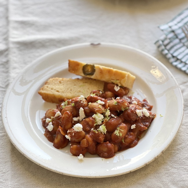 Image of Mole Baked Beans with Saint Matthew