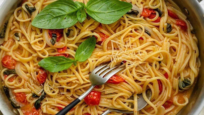 Image of One Pan Vegetarian Spaghetti