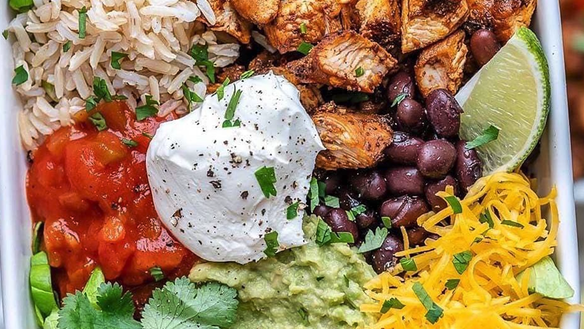 Image of Healthy Chipotle Chicken Burrito Bowls