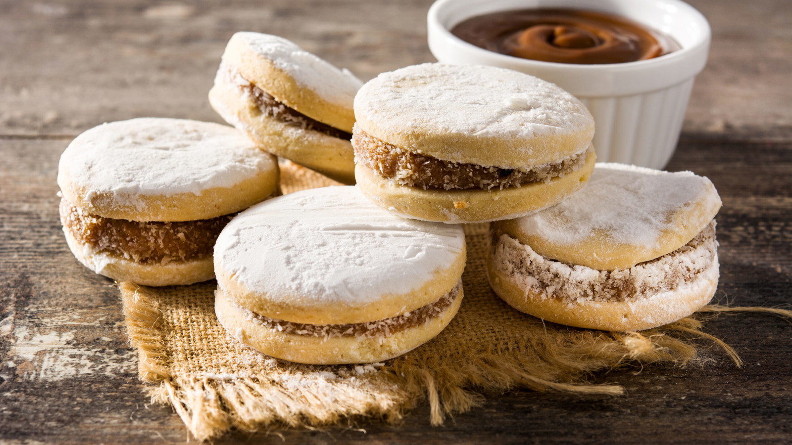 Image of Classic Argentinian Alfajore Cookies