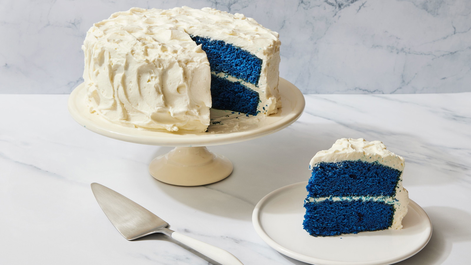 Blue Velvet Layer Cake with Natural Blue Food Color (Water-Soluble Extract)