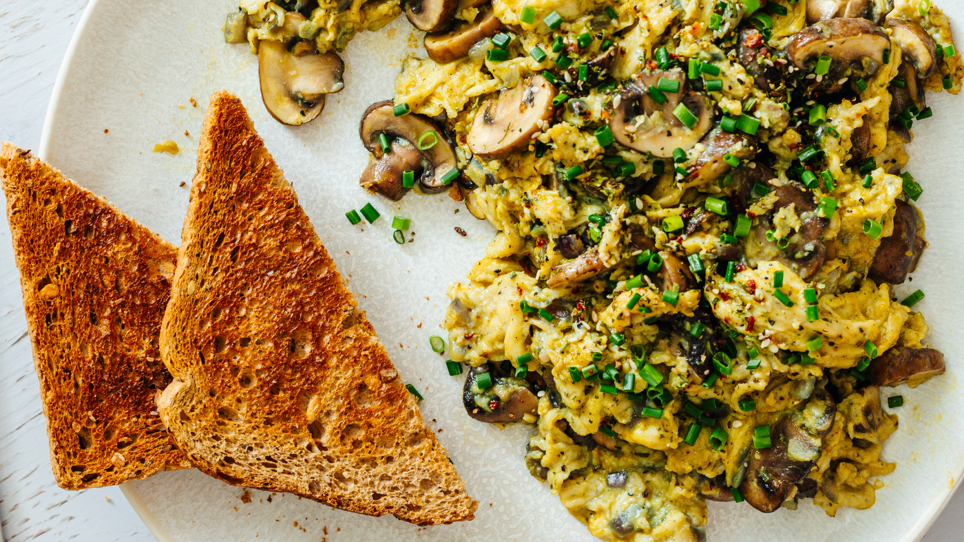 Image of Scrambled Eggs with Mushrooms