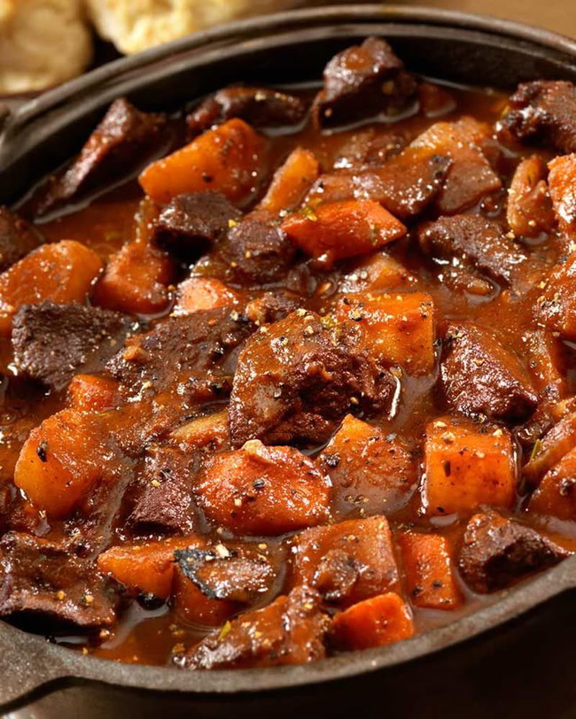 Image of Italian Beef Stew (Spezzatino di Manzo) 