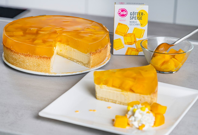 Image of Schmandkuchen mit Götterspeise