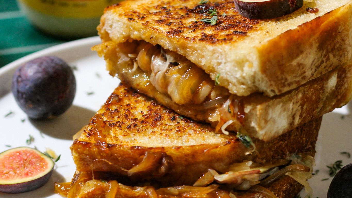Image of Caramelized Onion and Fig Grilled Cheese