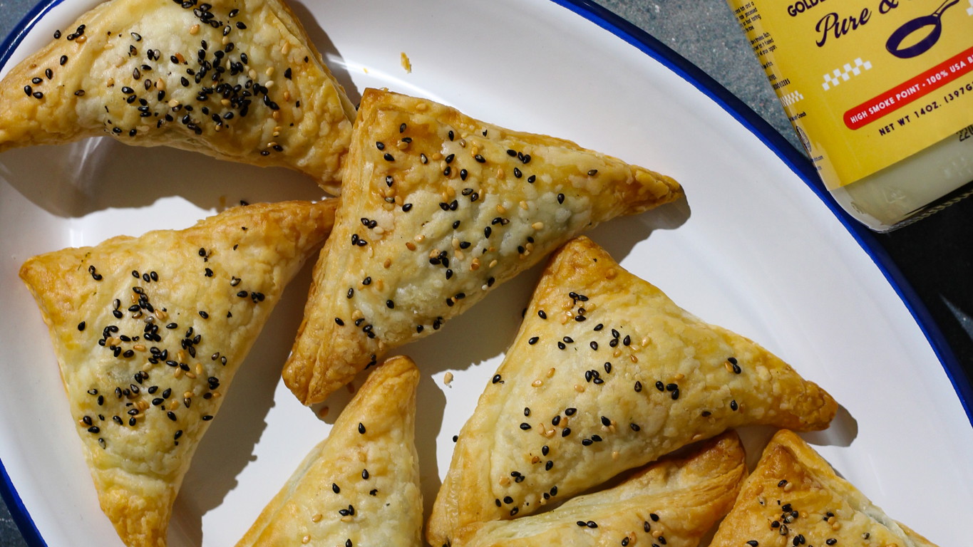 Image of Spinach and Feta Puff Pastry Bites