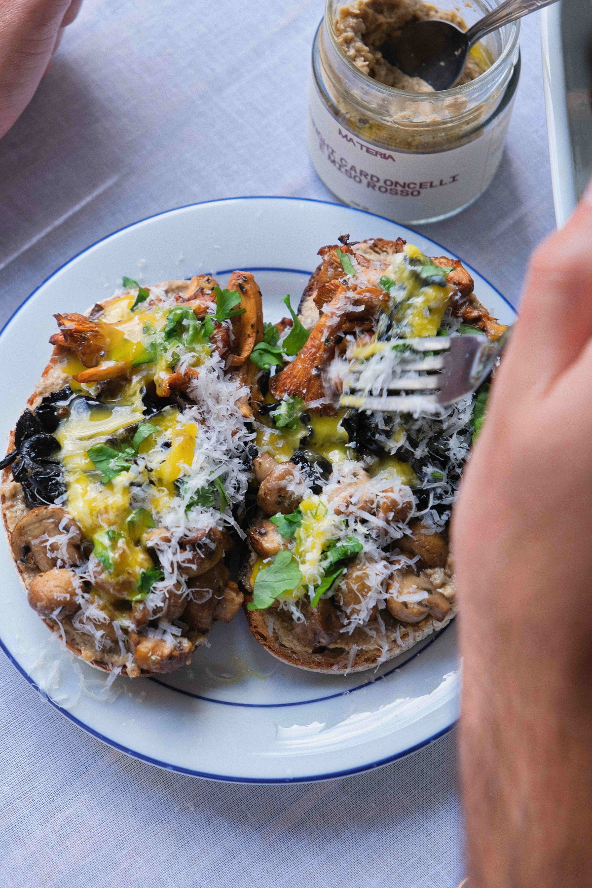 Toast Champignon Miso Parmesan