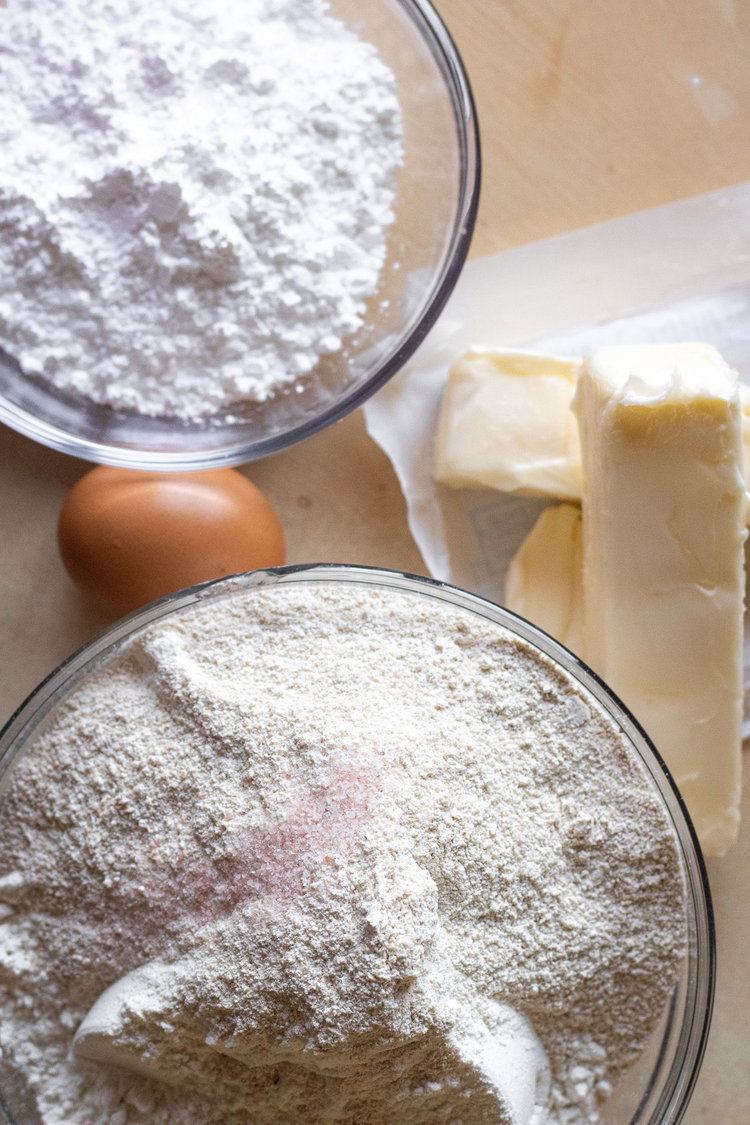 Image of Sift together flour and powdered sugar