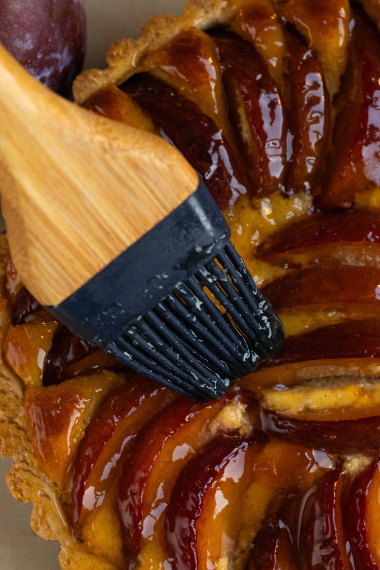 Image of Sprinkle with brown sugar