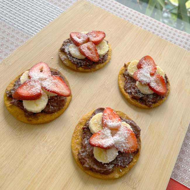 Image of Healthy Chocolate Pizzas