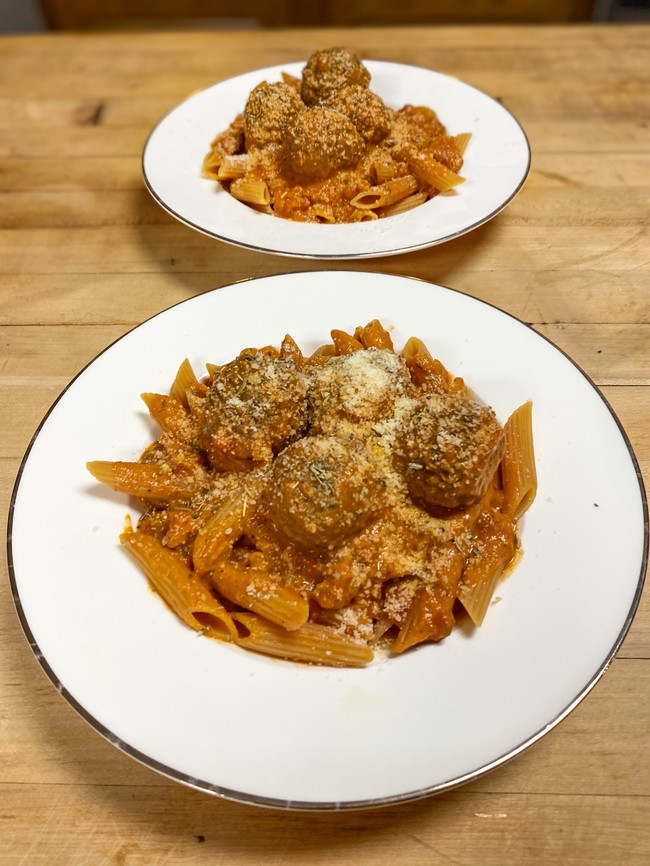 Image of Creamy Vodka Penne with Meatballs