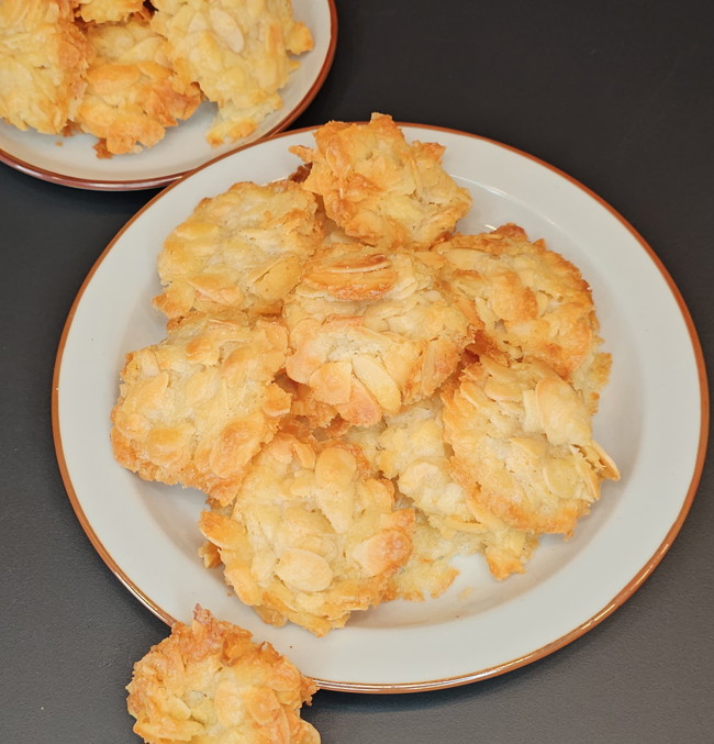 Image of Mandel-Knusperle