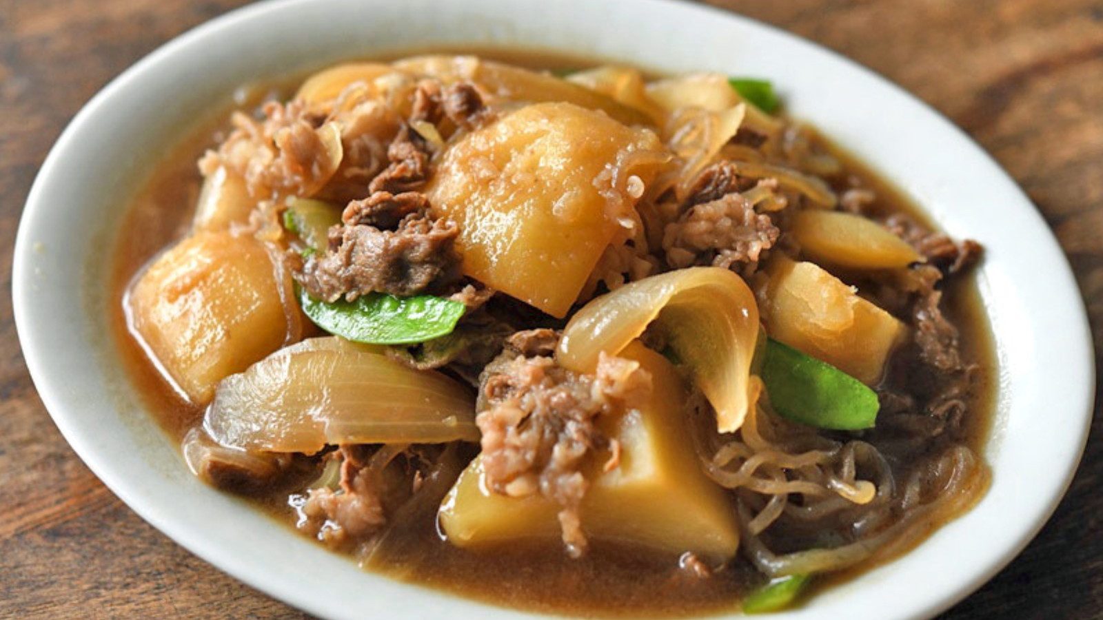 Image of Ragoût japonais au bœuf et au daikon (Nikujaga d’hiver)