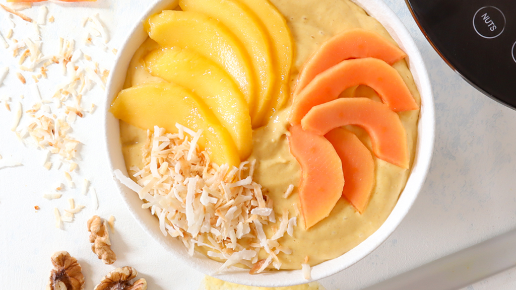 Image of Anti-inflammatory tropical turmeric smoothie bowl
