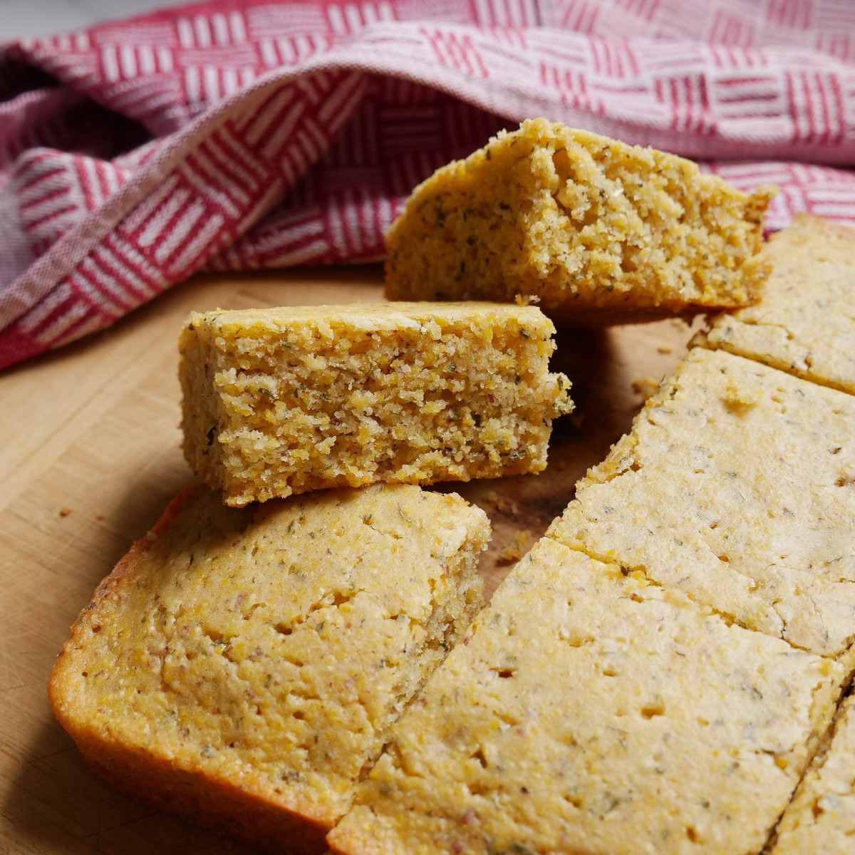 Orange Pepper Rosemary Cornbread