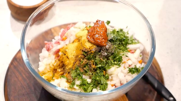 Image of Mix until everything is evenly combined.