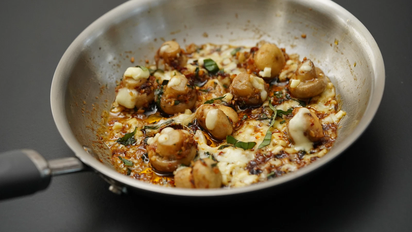 Image of Chilli Cheese Mushroom