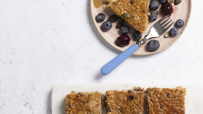 Image of Nutty Carrot & Sultana Pinhead Oats Breakfast Tray Bake