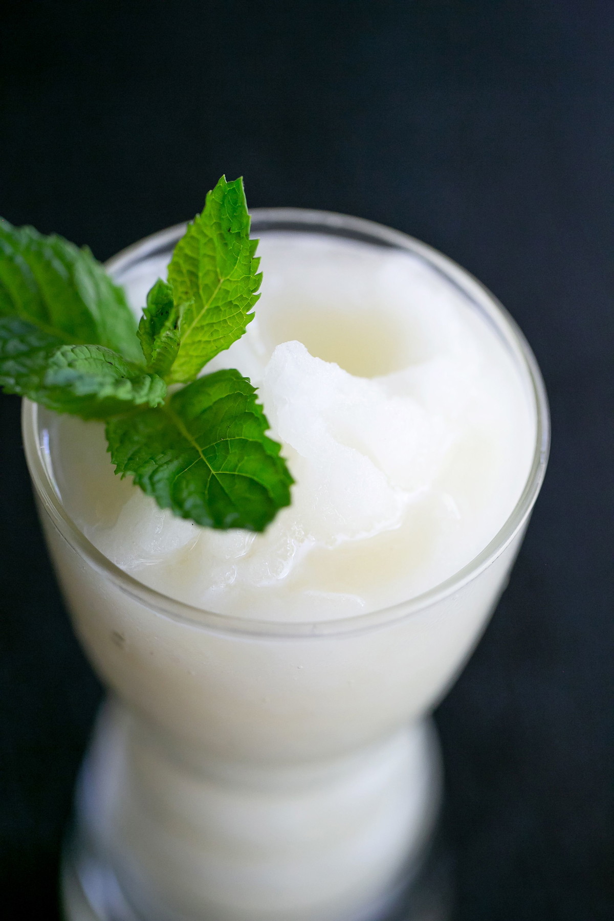 100PLUS Coconut SLUSHi