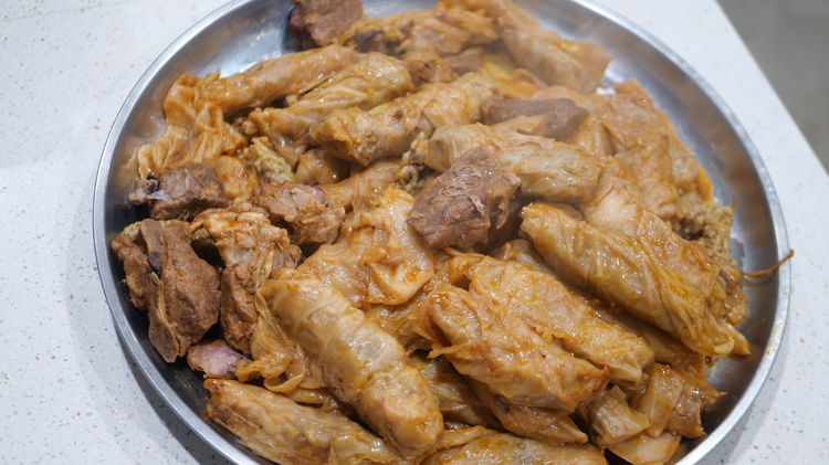 Image of Let the pot rest for 10 minutes before serving.