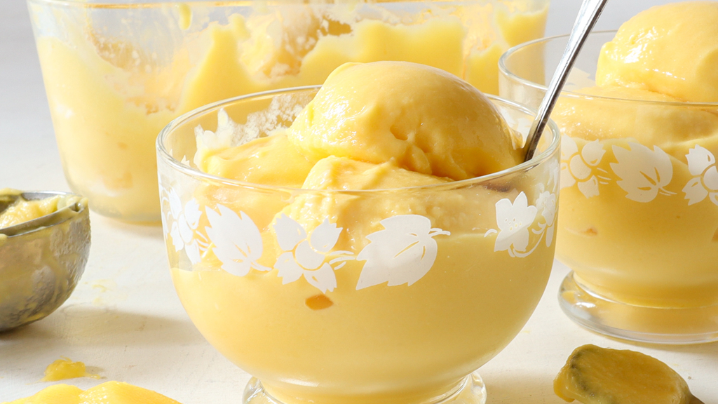 Image of One minute blender mango ice cream