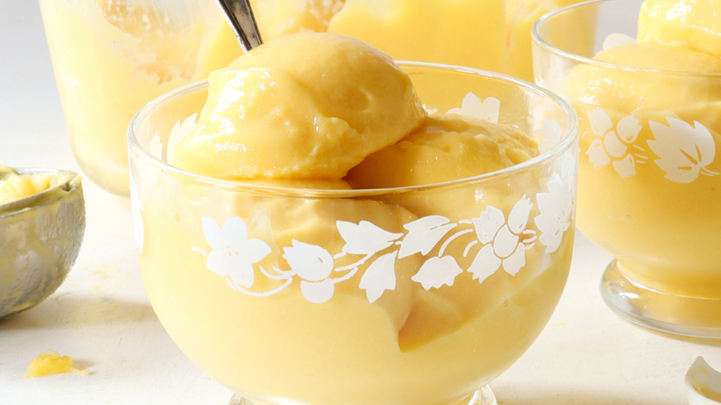 Image of One minute blender mango ice cream