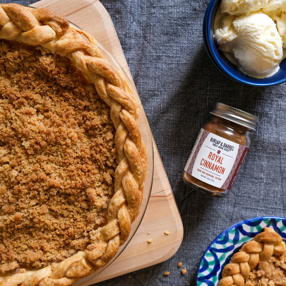 Simple Spiced Apple Pie