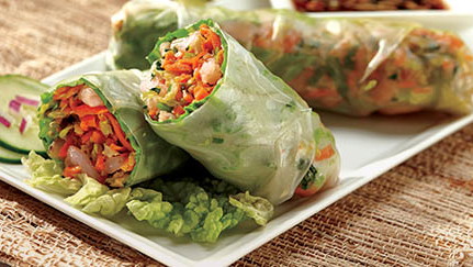Spring Rolls with Dipping Sauce