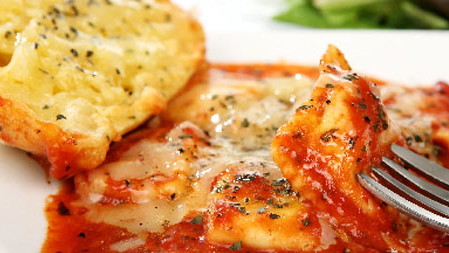 Slow Cooker Ravioli Lasagna