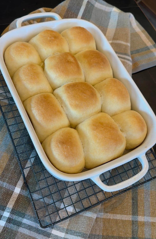 Image of 1 Hour Dinner Rolls