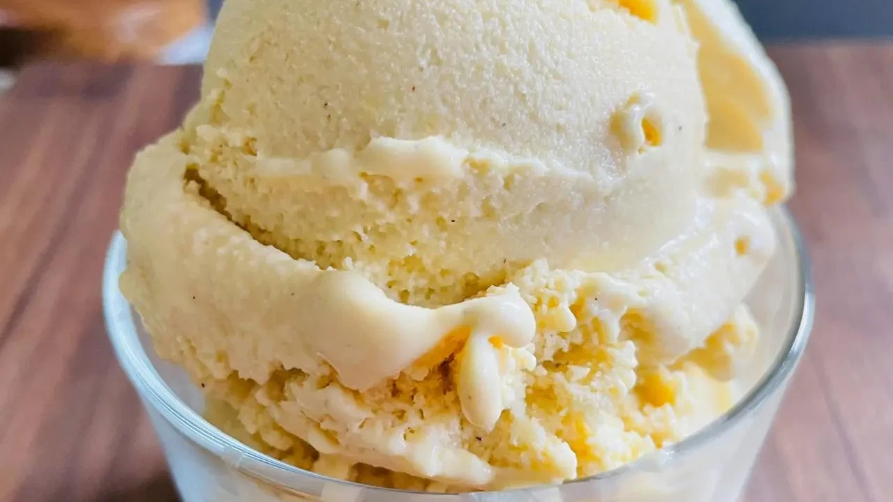 Image of Sweet Corn Ice Cream (Asian Dessert Style)
