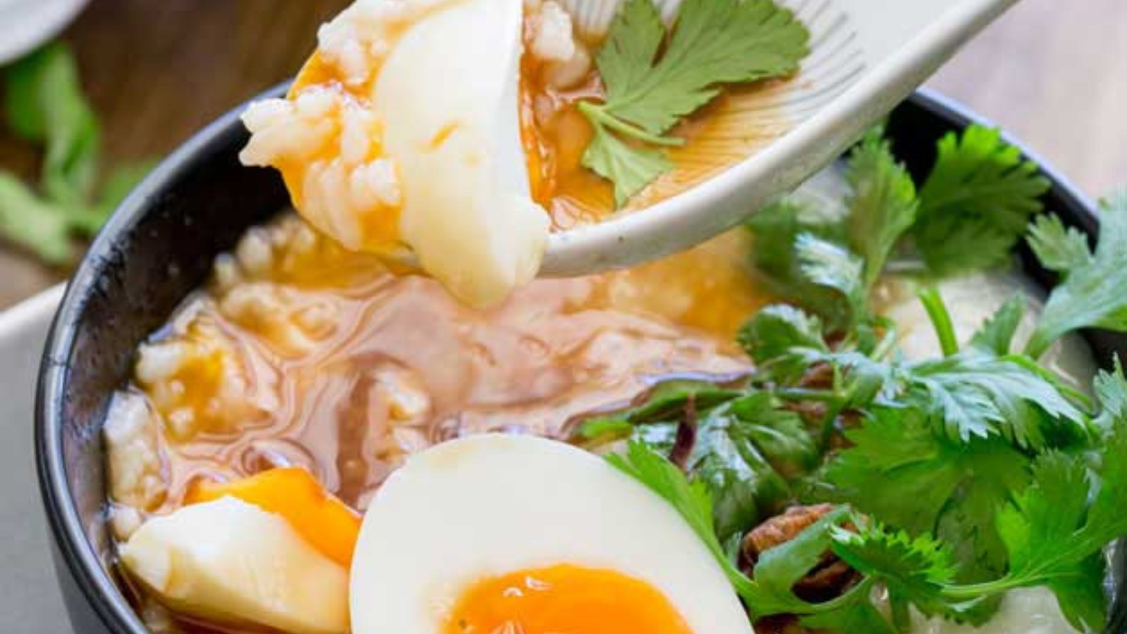 Image of Congee au gingembre & œuf poché